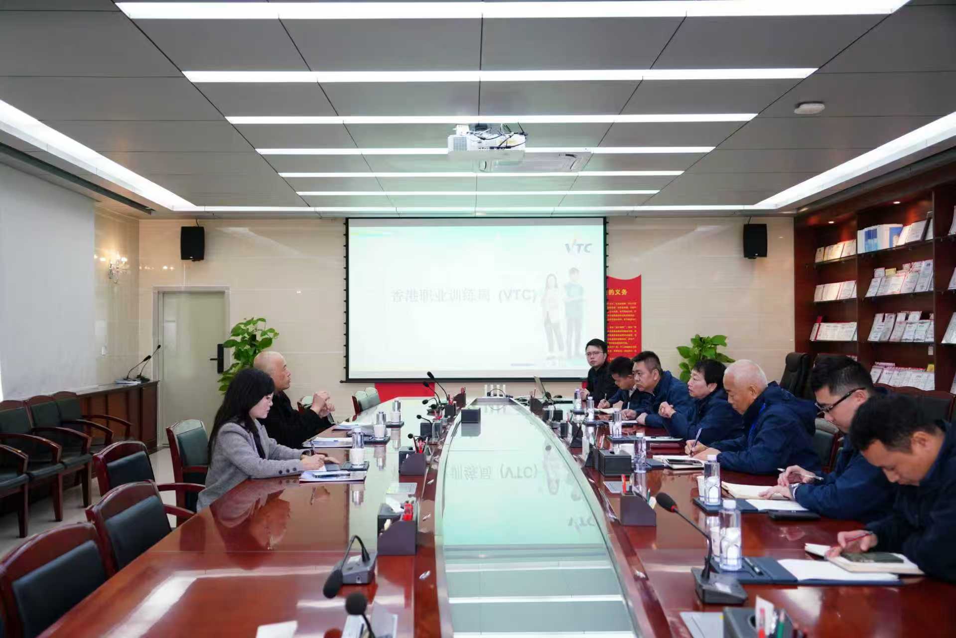 e6e19f4c05f48f1d1add95d530c53416.jpg e6e19f4c05f48f1d1add95d530c53416.jpg