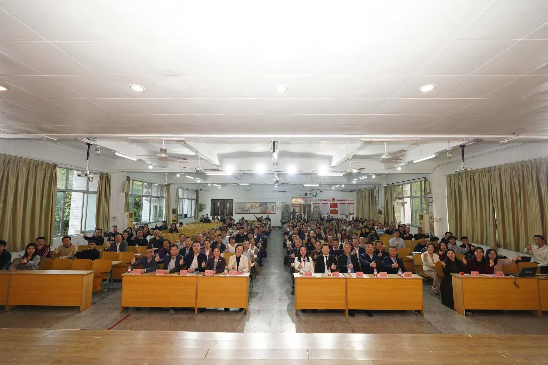 2c8f6b043b7b329fd3dfa5bc23748333.jpg 2c8f6b043b7b329fd3dfa5bc23748333.jpg